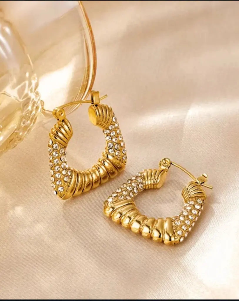 Elegant Earrings – Shine in Every Moment Zevare.pk