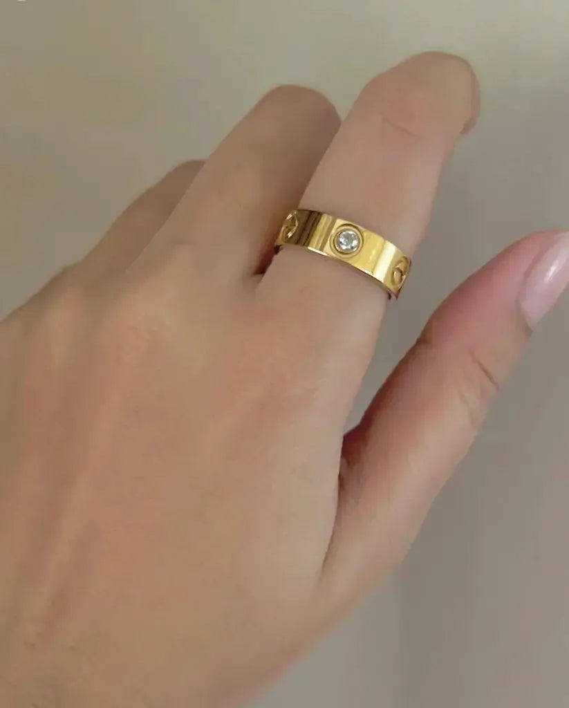 Stainless Steel Cartier Ring – Timeless Elegance, Everyday Shine Zevare.pk- Stainless Steel Cartier- Ring Design- Zevare.pk- Stainless Steel Cartier- Ring Design- Zevare.pk