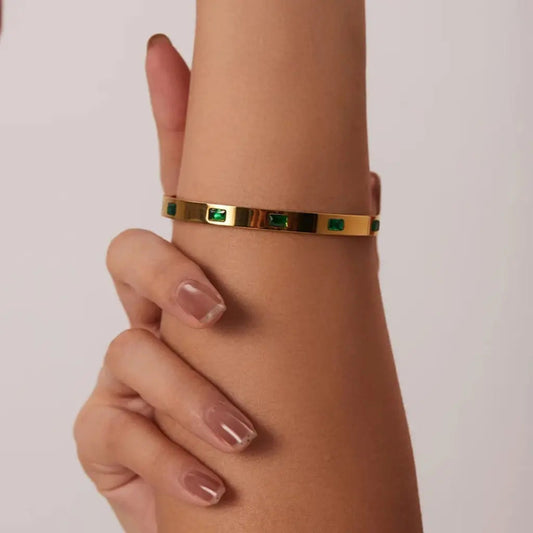 How to wear bangles 