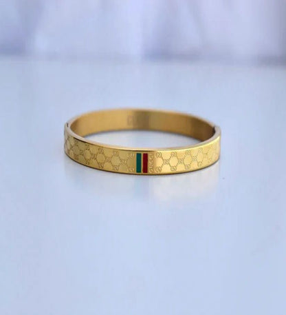 Bangles New Design- Gucci Handcuff | New Arrival- Zevare.pk
