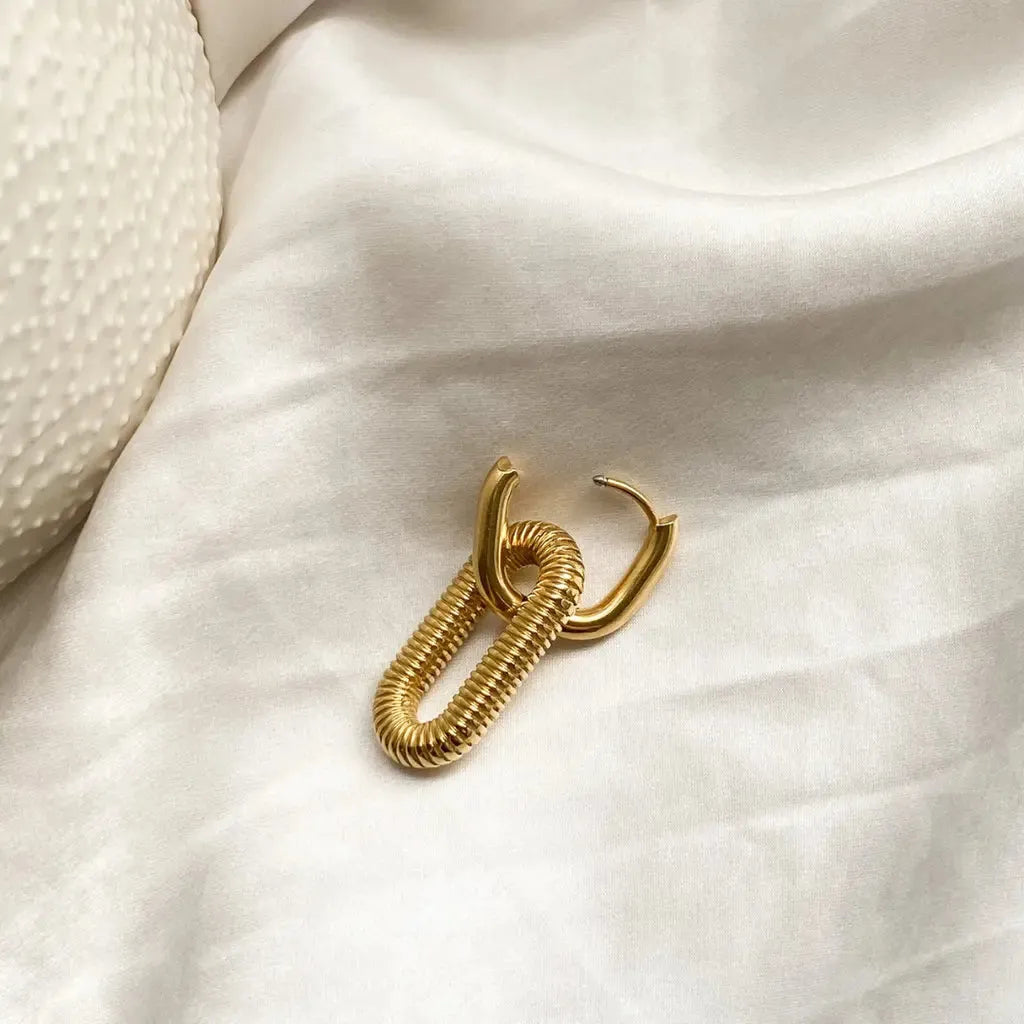 Afagato Earring (2 in 1) – Elegant Look, Double Style Zevare.pk- Afagato Earring (2 in 1) – Elegant Look, Double Style- Zevare.pk- Afagato Earring (2 in 1) – Elegant Look, Double Style- Zevare.pk