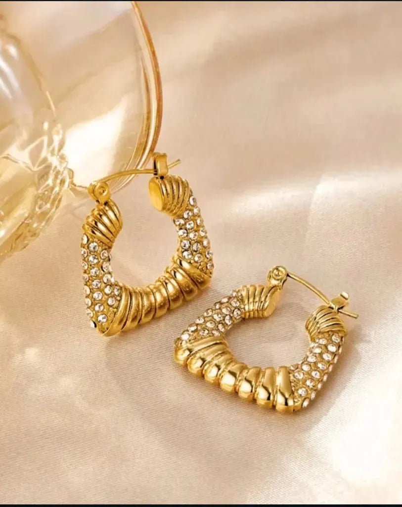 Elegant Earrings – Shine in Every Moment Zevare.pk- Jhumka Earrings- Zevare.pk- Jhumka Earrings- Zevare.pk