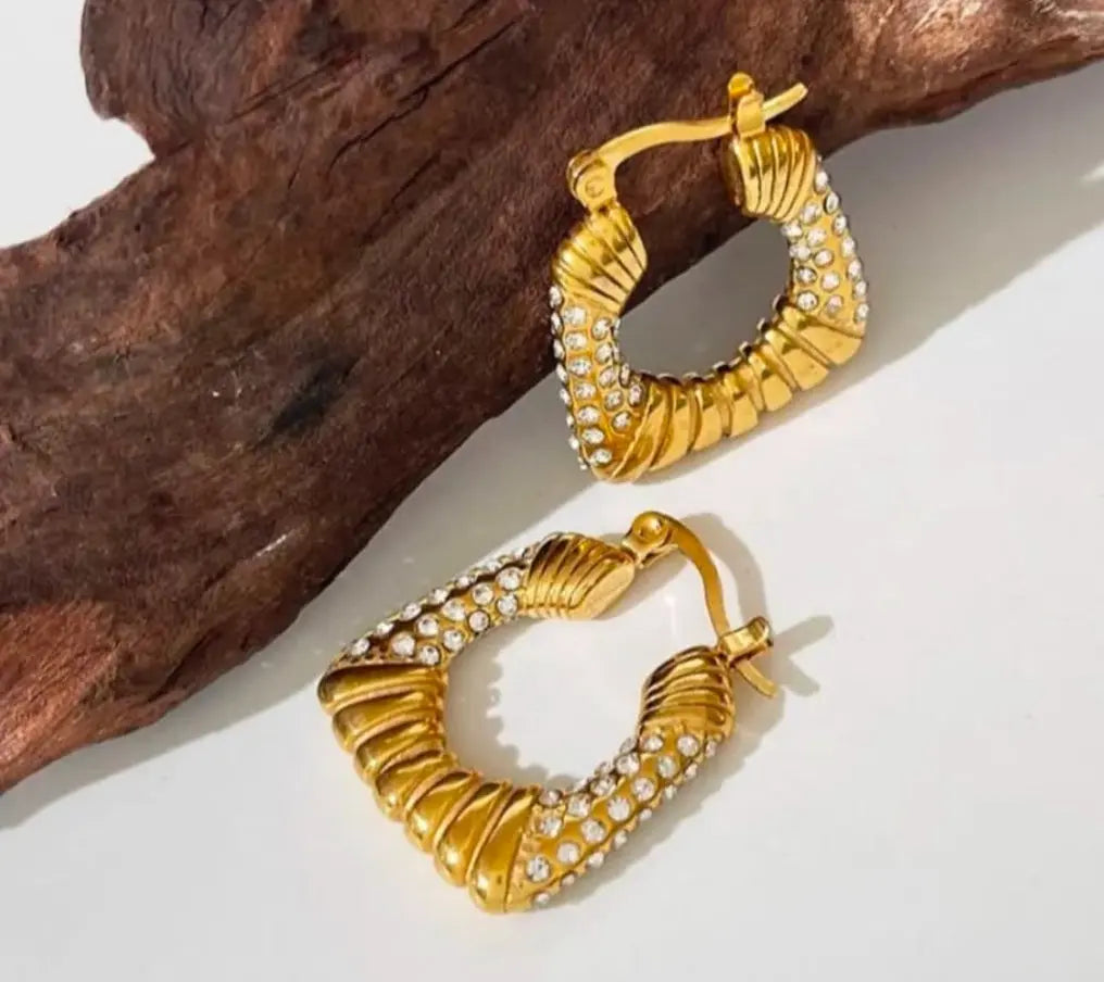 Elegant Earrings – Shine in Every Moment Zevare.pk