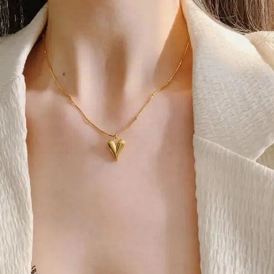 Gold Plated Heart Necklace – Elegant, Durable & Full of Love Zevare.pk- Gold Plated Heart Necklace- Zevare.pk- Gold Plated Heart Necklace- Zevare.pk