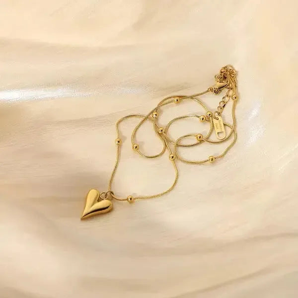 Gold Plated Heart Necklace – Elegant, Durable & Full of Love Zevare.pk- Gold Plated Heart Necklace- Zevare.pk- Gold Plated Heart Necklace- Zevare.pk