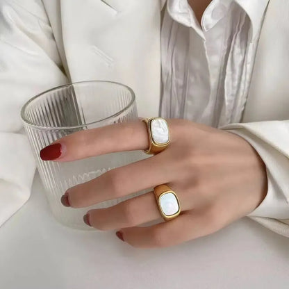 Black & White Charm Ring – Simple, Stylish & Always in Trend Zevare.pk- Black & White Charm Ring- Zevare.pk- Black & White Charm Ring- Zevare.pk