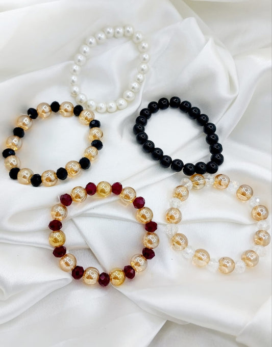 - Pearl Bracelet in Five Colors | New Arrival- Zevare.pk