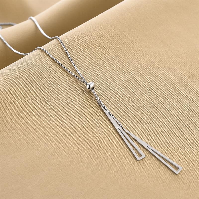 - New Actress Design Necklace | New Arrival- Zevare.pk